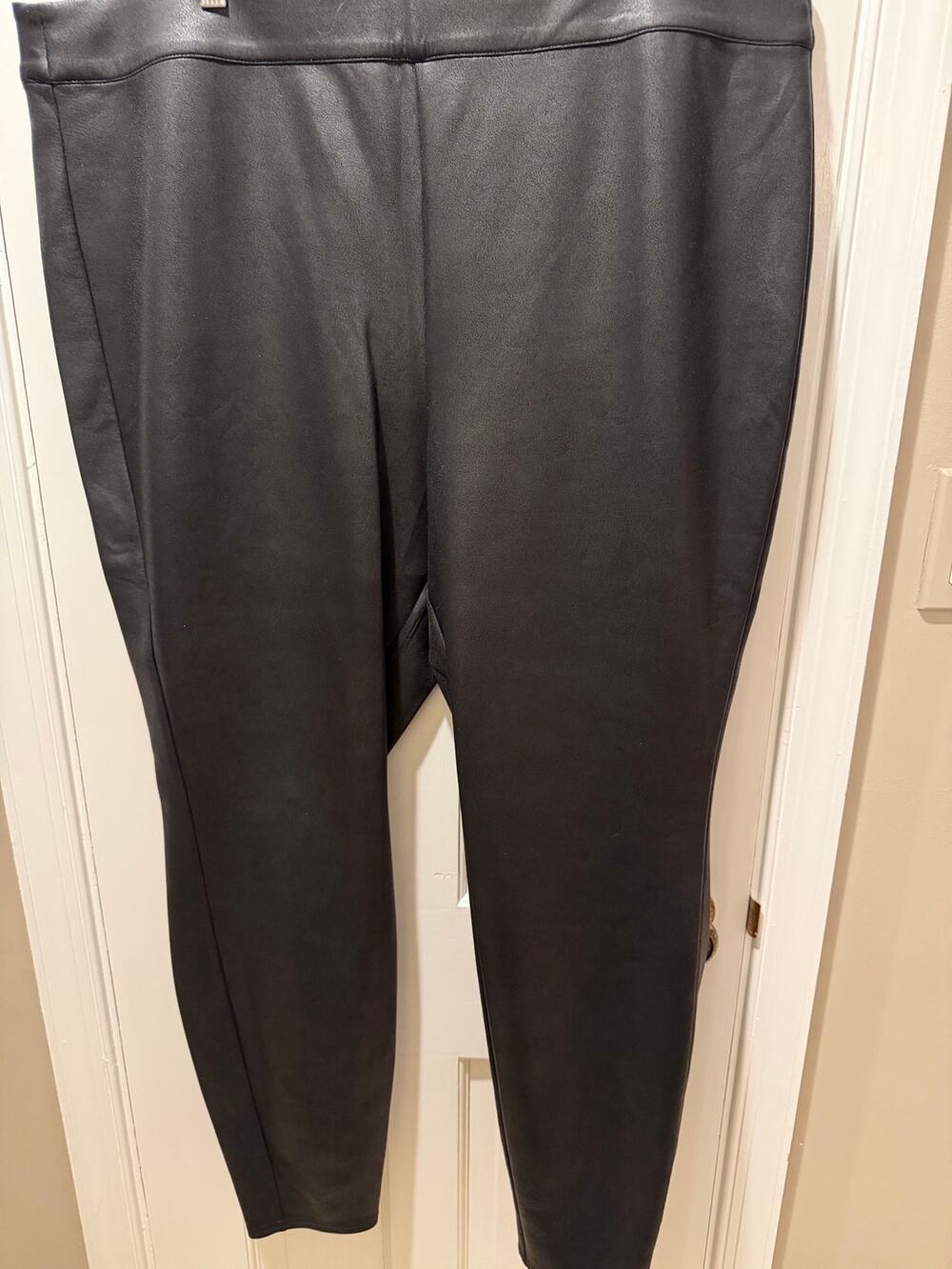 Lane Bryant Faux-Leather & Ponte Pull-On High-Rise Chic Leggings – Size 22/24